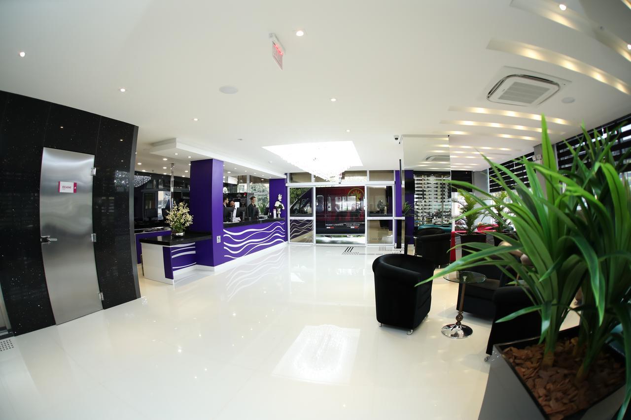 Holiday & Business Hotel - Em Frente Ao Centro De Eventos E Arena Conda Chapeco Bagian luar foto