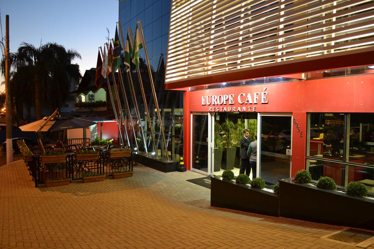 Holiday & Business Hotel - Em Frente Ao Centro De Eventos E Arena Conda Chapeco Bagian luar foto
